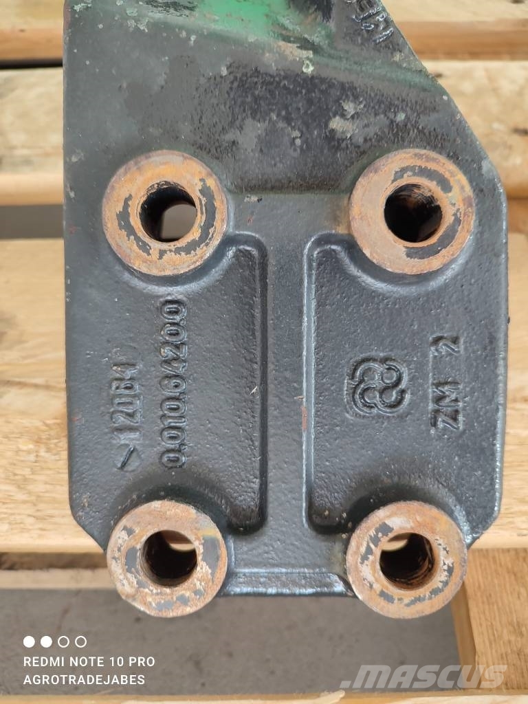 Deutz-Fahr 430 GS Agrofarm Mounting Bracket 001064200 12084 Chassis e suspensões