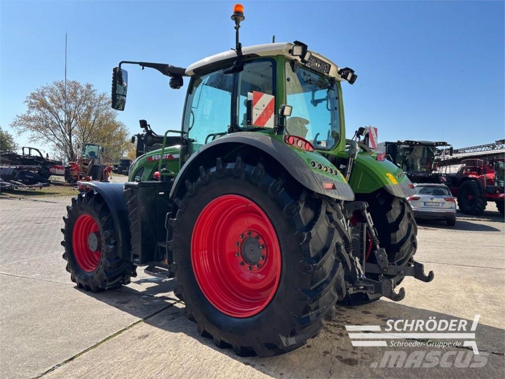 Fendt 720 VARIO GEN6 PROFI PLUS Traktoriai