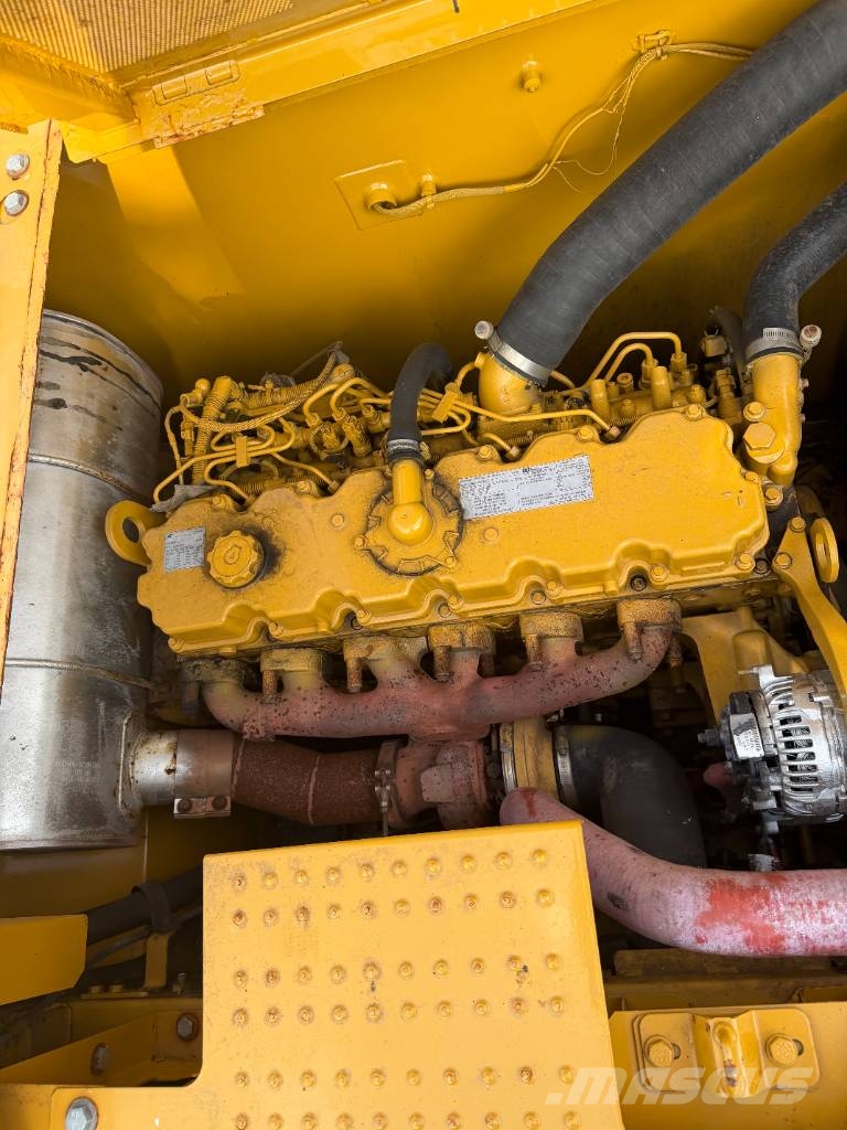 CAT 330 high-spec model 履带挖掘机