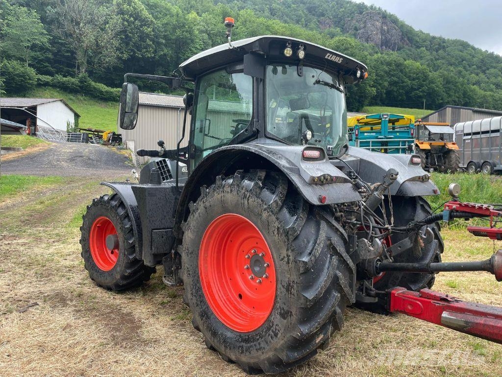 CLAAS ARION 630 Traktorji
