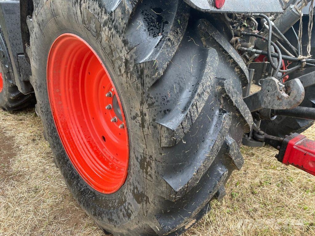 CLAAS ARION 630 Traktorji
