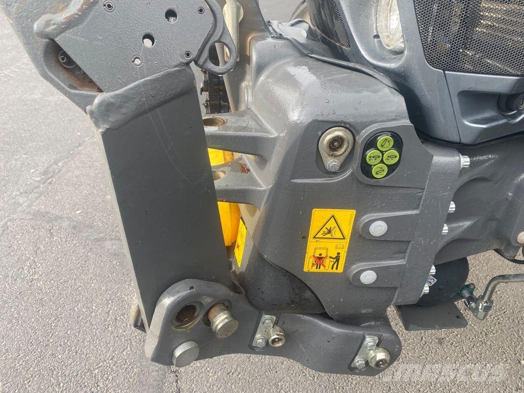 CLAAS ARION 630 Tractoren