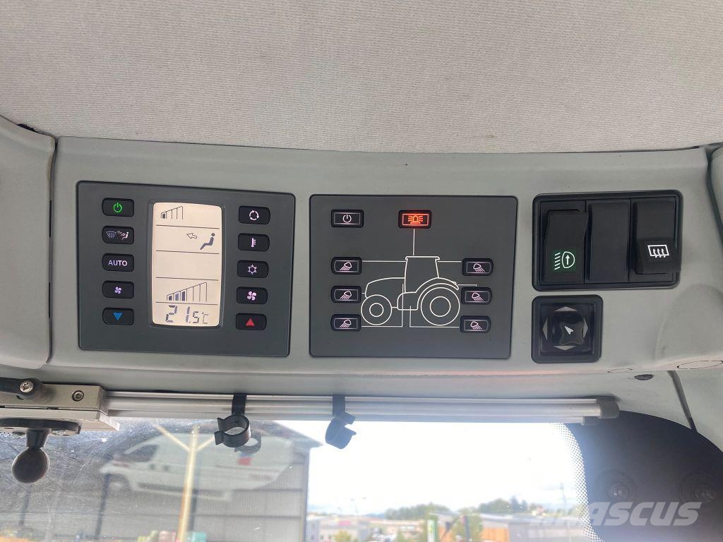 CLAAS ARION 630 Tractoren