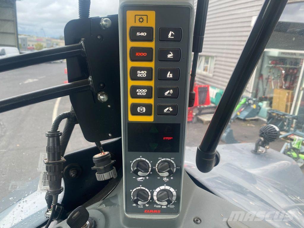 CLAAS ARION 630 Tractoren