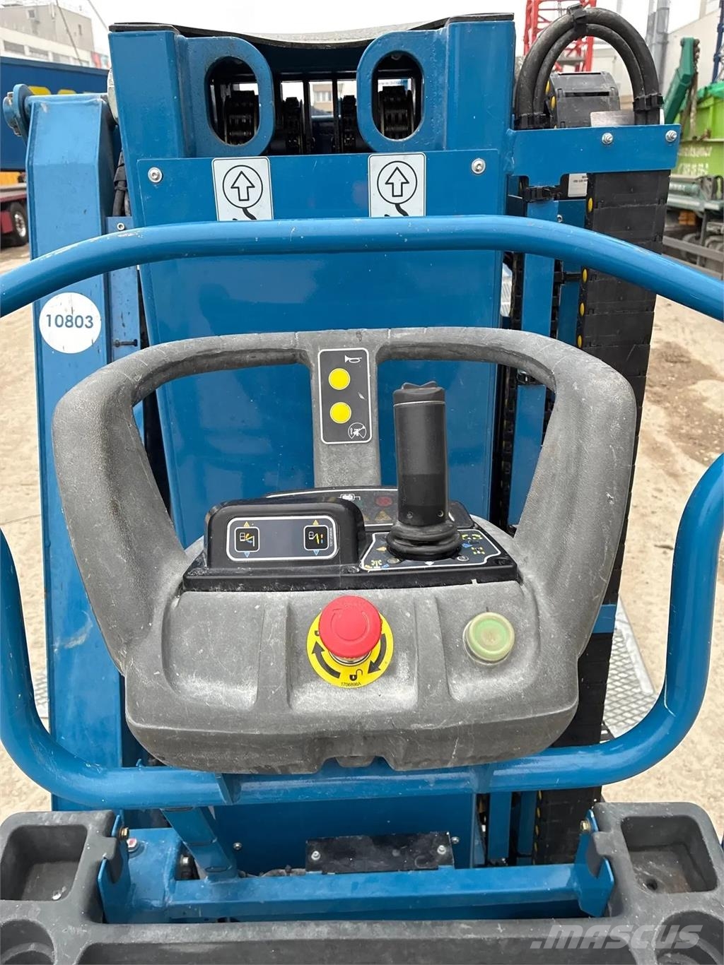 JLG T8E-L Toucan Gelenkteleskoparbeitsbühnen