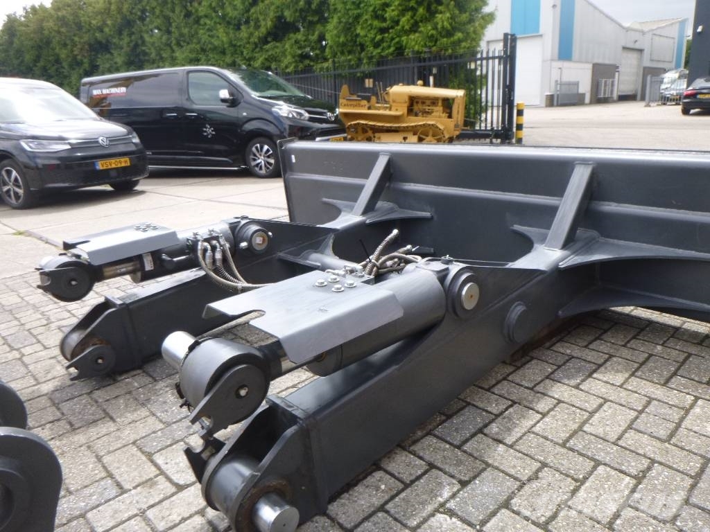 Doosan DX235LCR-3/5/7 Radlice
