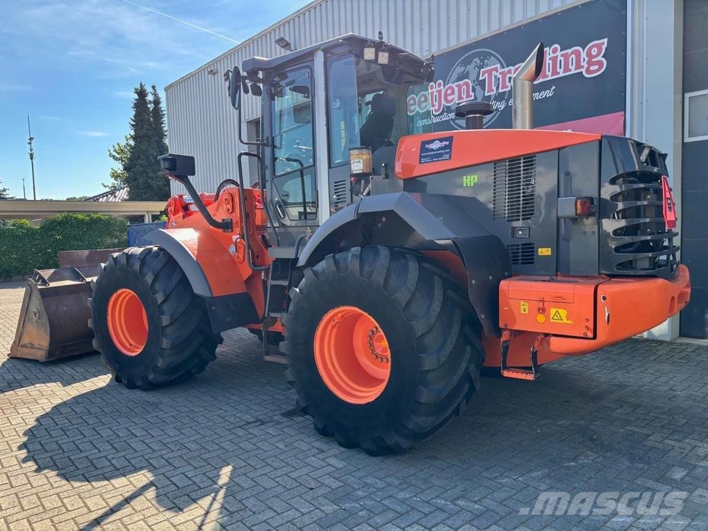 Hitachi ZW180, SOLD/ VERKOCHT/ VERKAUFT !!! Gumikerekes homlokrakodók
