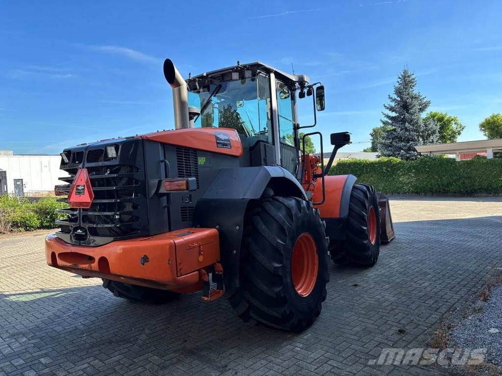 Hitachi ZW180, SOLD/ VERKOCHT/ VERKAUFT !!! Gumikerekes homlokrakodók