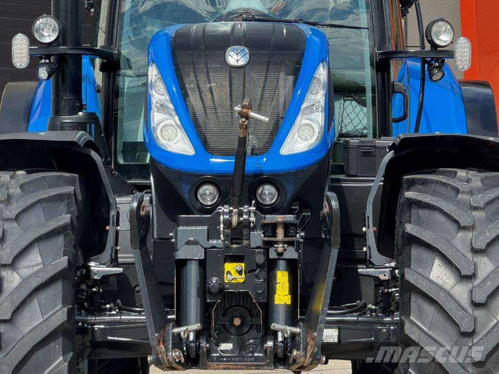 New Holland T7.270AC, Frontlinkage + PTO, airbrakes, 50k,'22 トラクター