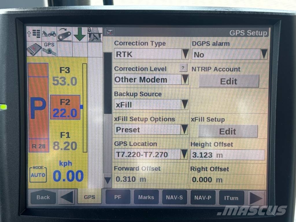 New Holland T7.270AC, Frontlinkage + PTO, airbrakes, 50k,'22 トラクター