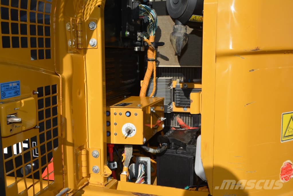 CAT 311 F LRR Rupsgraafmachines