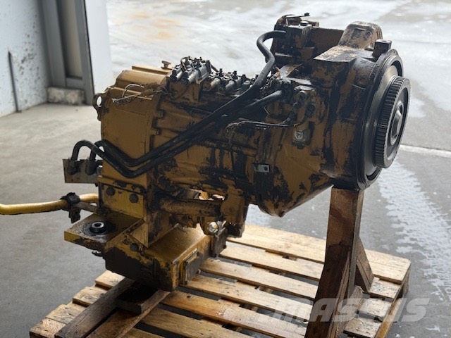 CAT 966 H TRANSMISSION Transmissie
