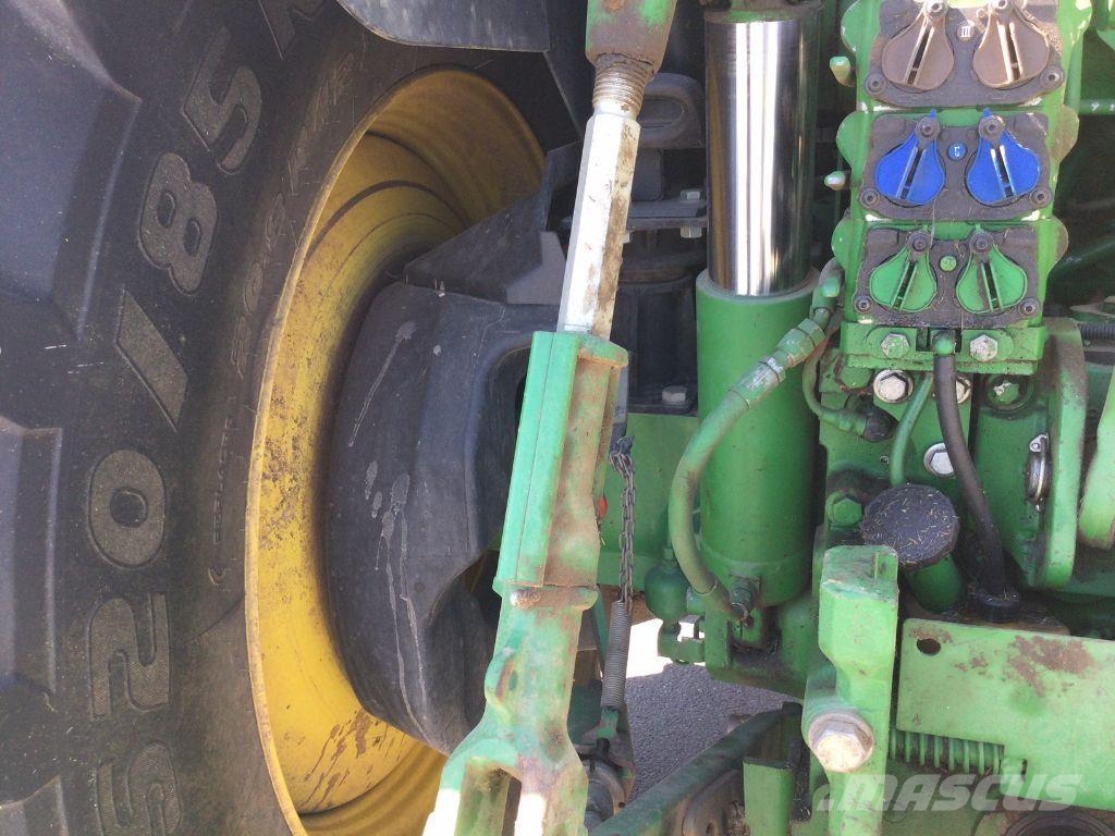 John Deere 6155R Traktoriai
