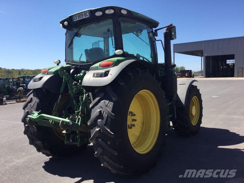 John Deere 6155R Traktori