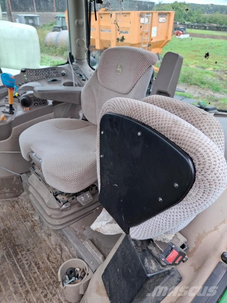 John Deere 6155R Traktoriai