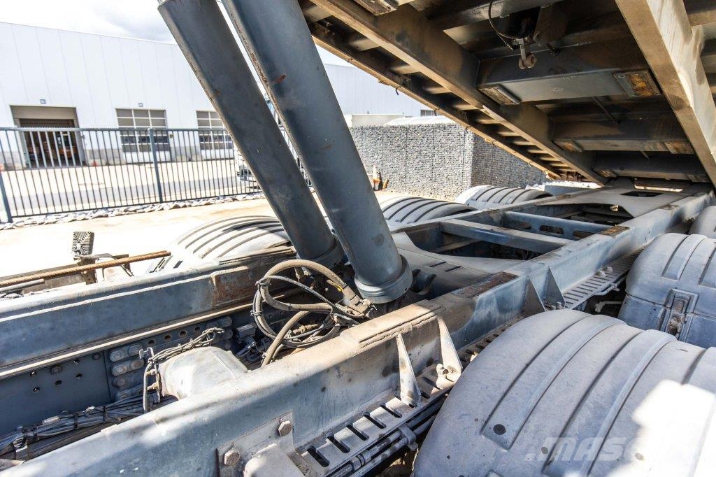 Scania P410 - HMF 2620-K5 Camion benne