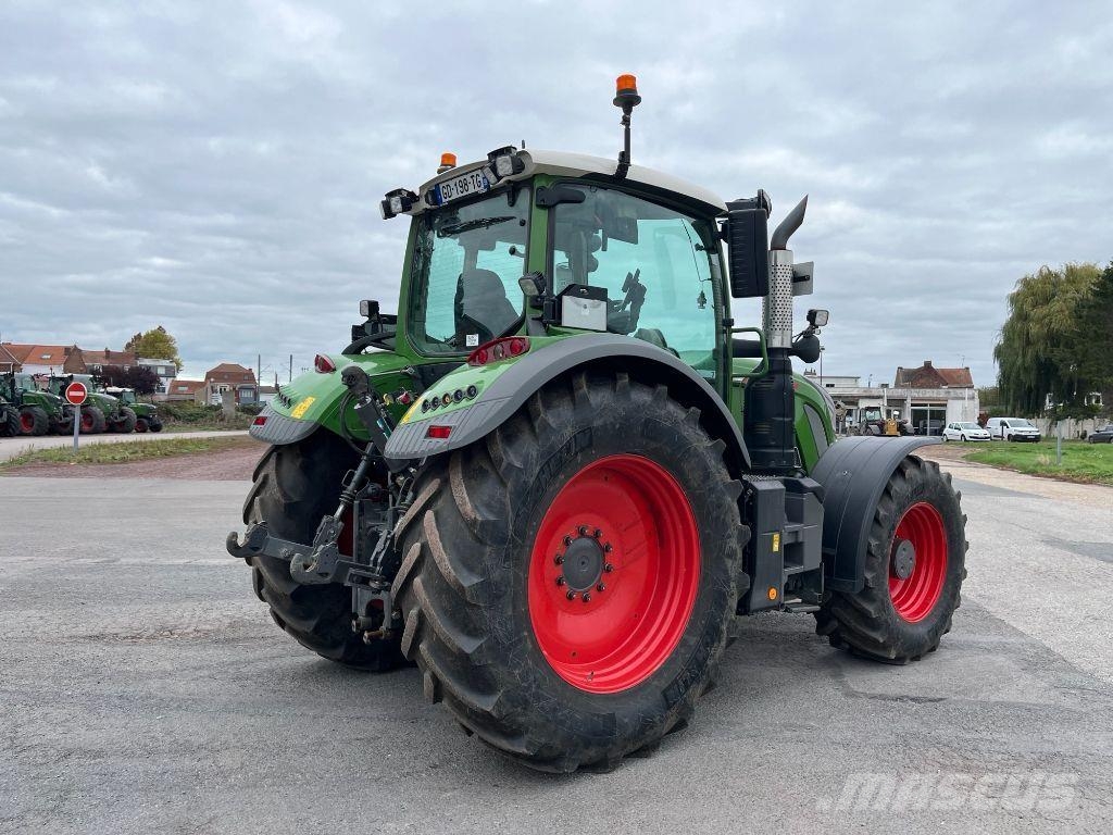 Fendt 720 VARIO PROFI + Traktorid