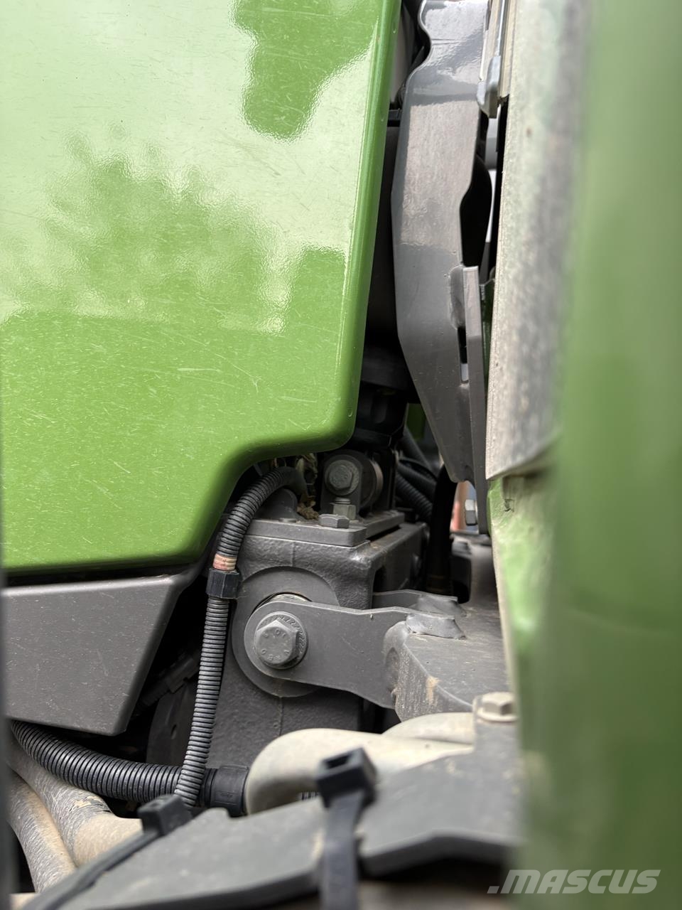 Fendt 720 VARIO PROFI + Traktoren
