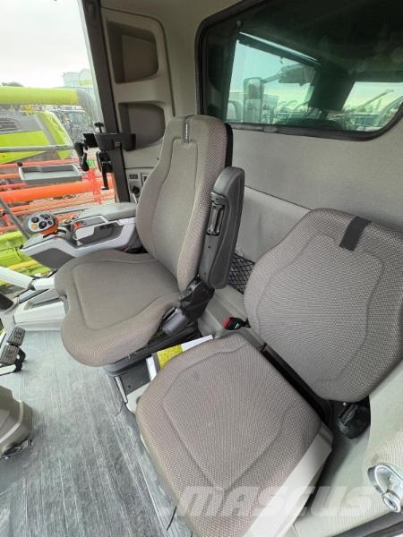 CLAAS LEXION 6800 コンバイン