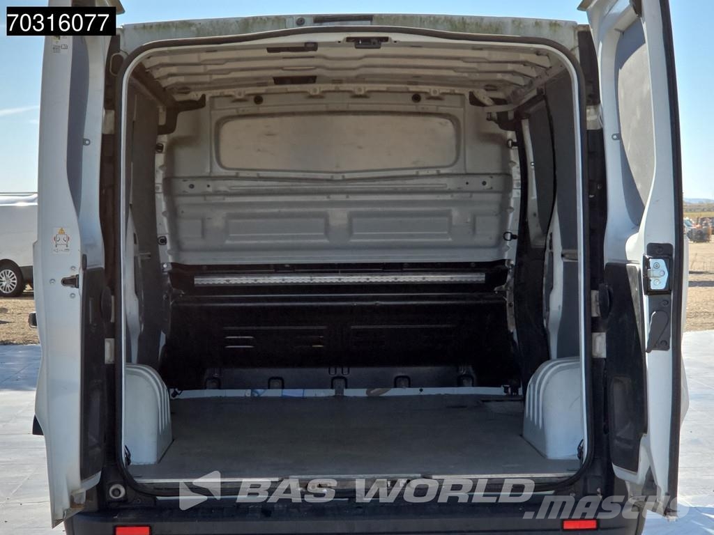 Renault Trafic 130pk L2H1 - LED - Navegación - Cámara tras Изотермический фургон