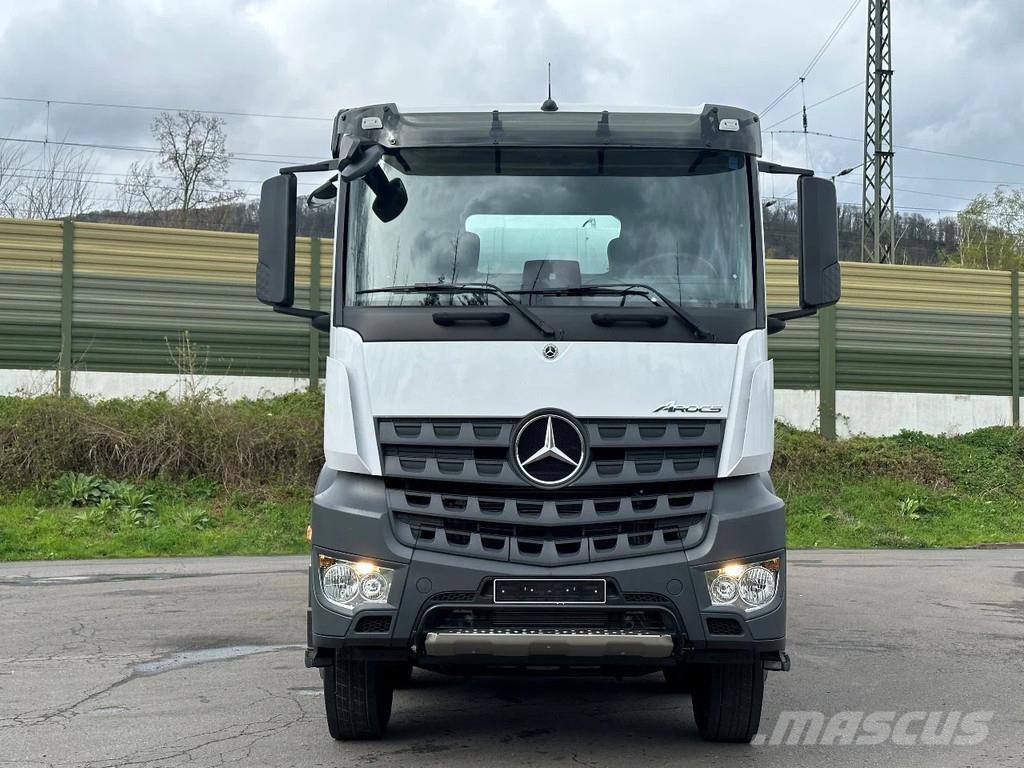 Mercedes-Benz Arocs 4145 Mercedes-Benz Arocs Modellgeneration 5 Camiones hormigonera