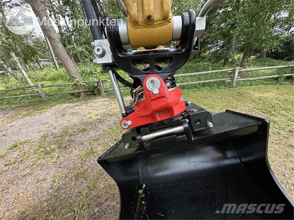 CAT 306 E Paletli ekskavatörler