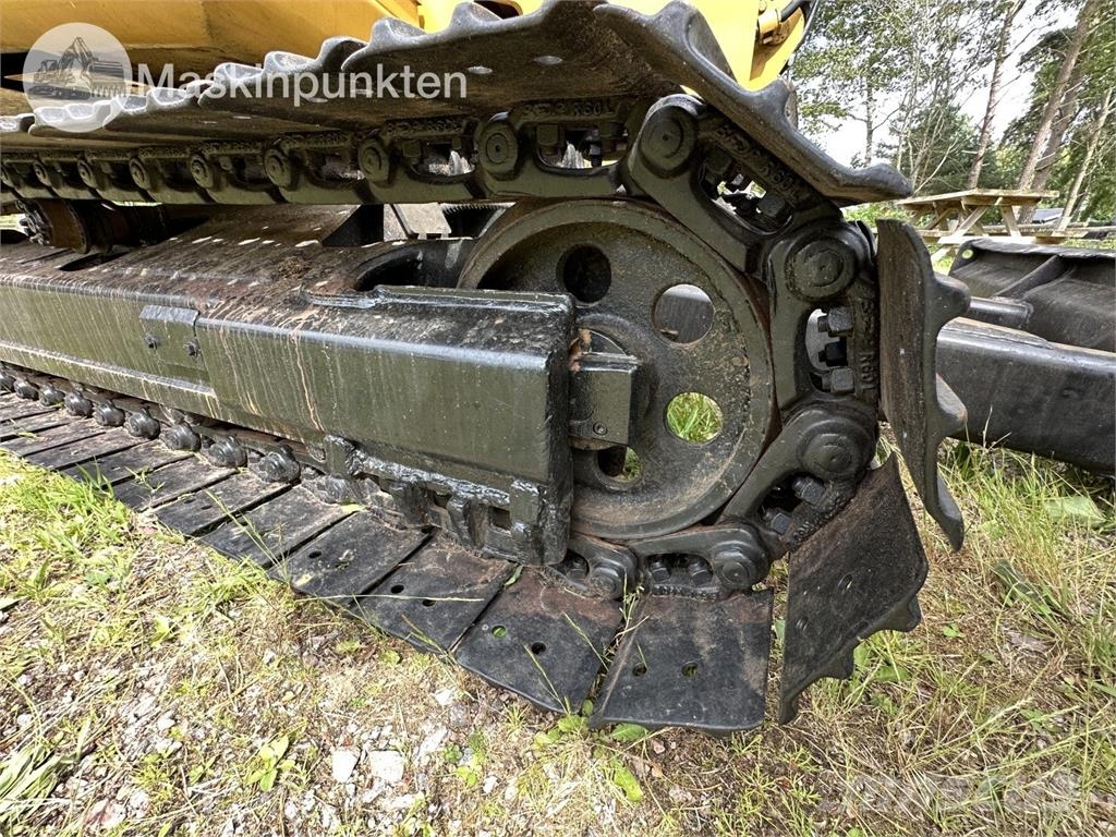 CAT 306 E Paletli ekskavatörler