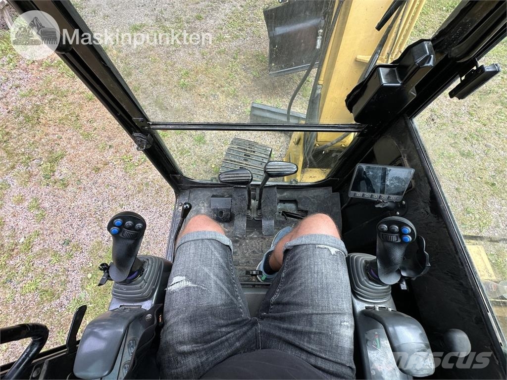 CAT 306 E Paletli ekskavatörler