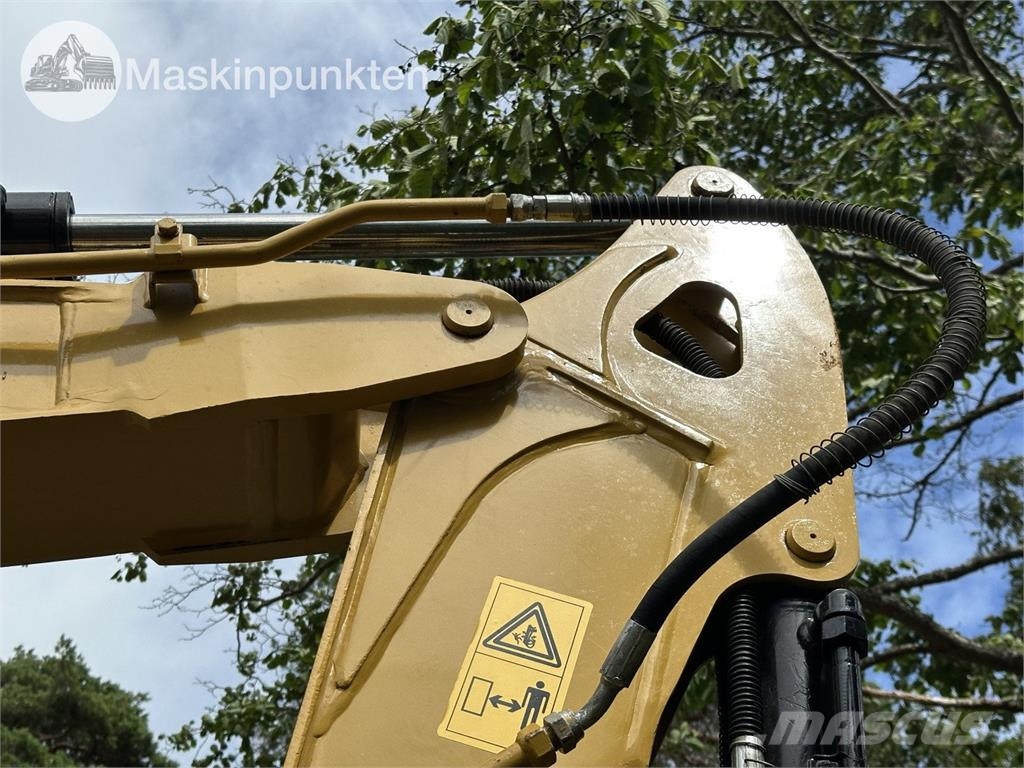 CAT 306 E Paletli ekskavatörler