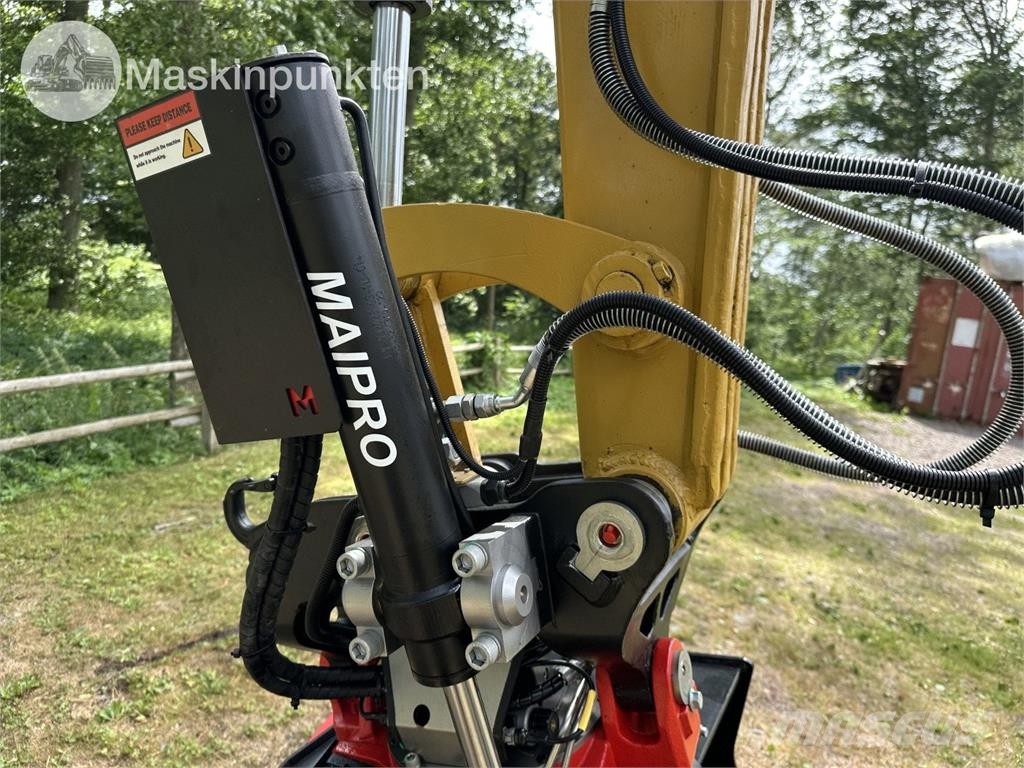 CAT 306 E Paletli ekskavatörler