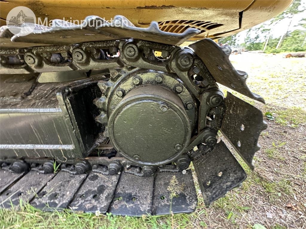 CAT 306 E Paletli ekskavatörler