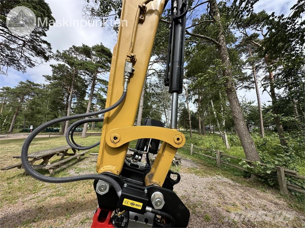 CAT 306 E Paletli ekskavatörler