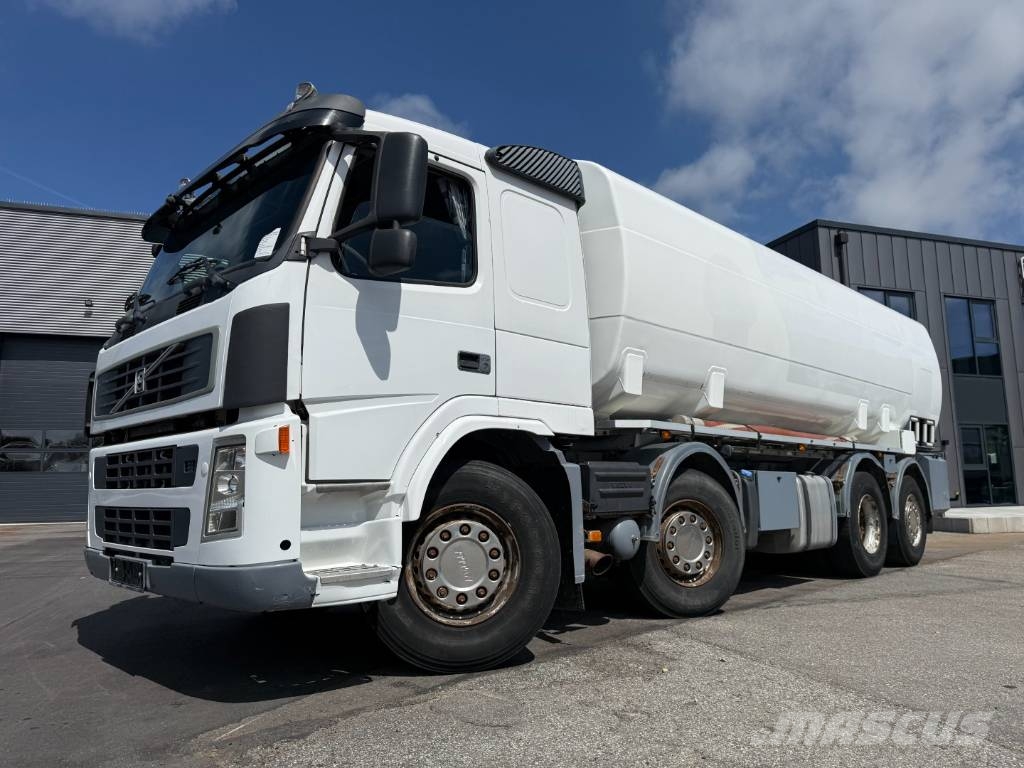 Volvo FM440 8x2*6 24.000 l. ADR Petrol / Diesel Camiones cisternas