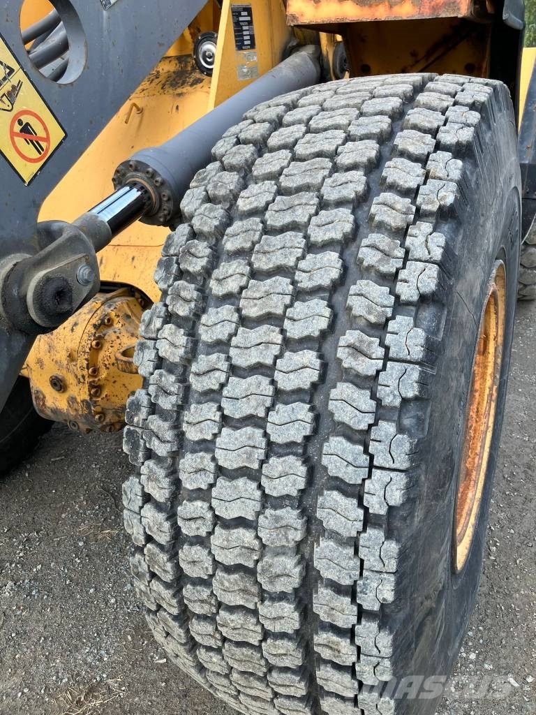 Volvo L 70 D 轮式装载机