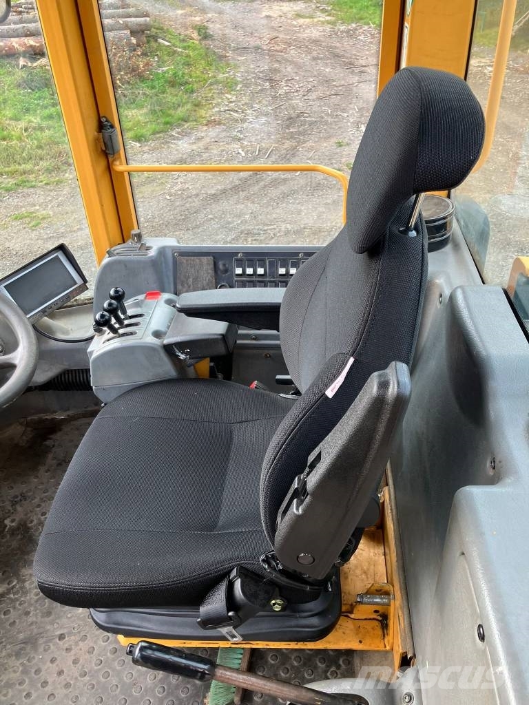 Volvo L 70 D 轮式装载机