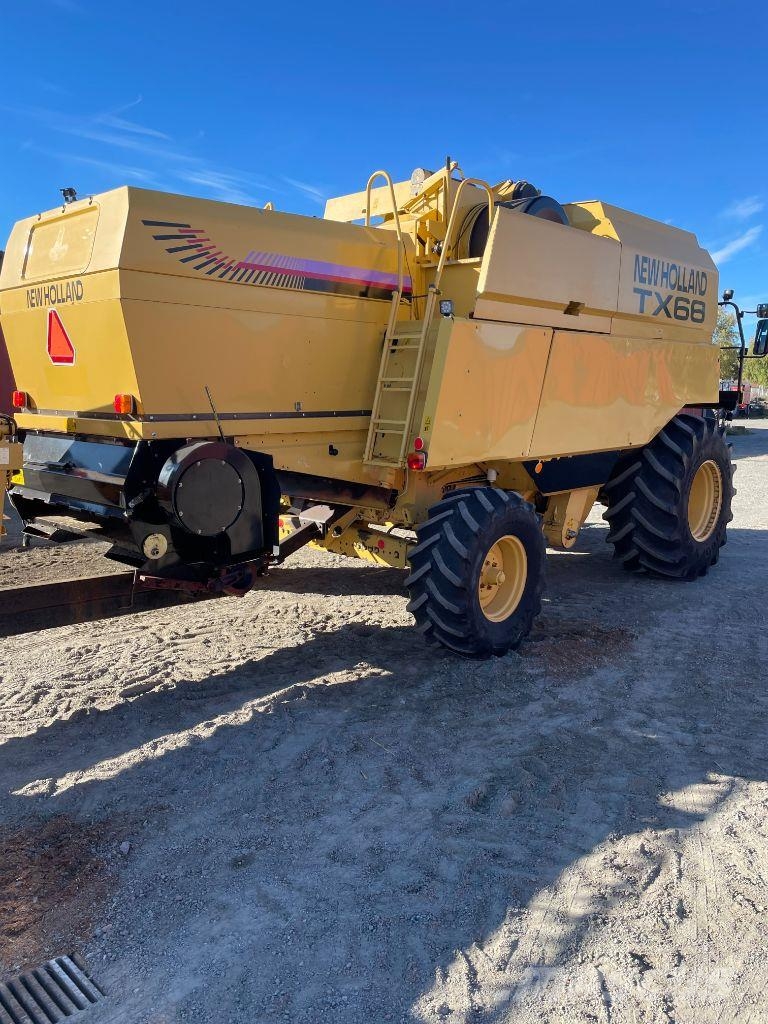 New Holland TX 66 Teraviljakombainid