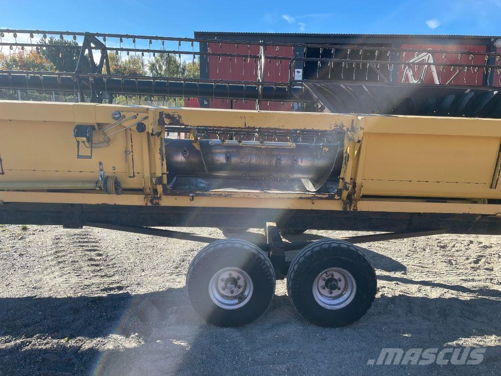 New Holland TX 66 Teraviljakombainid