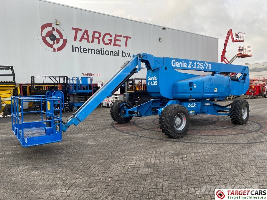 Genie Z-135/70 Articulated 4x4x4 Diesel Boom Lift 4315cm, 2012 ...