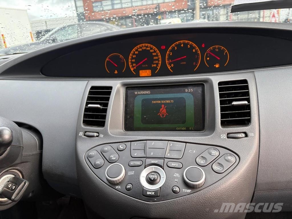 Nissan Primera 1.8 L + MANUAL + AIR CONDITIONING Automobili