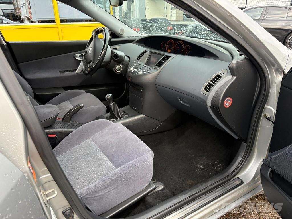 Nissan Primera 1.8 L + MANUAL + AIR CONDITIONING Automobili