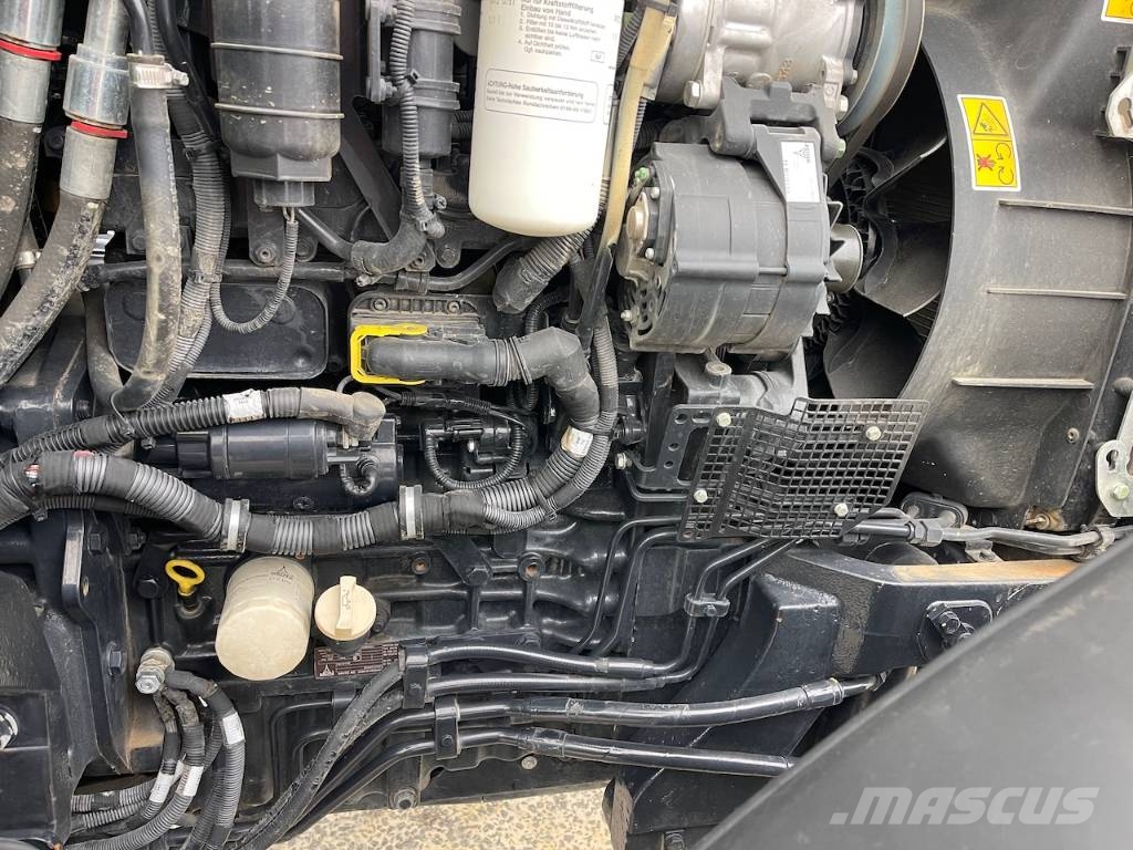 Deutz-Fahr 6135 C TTV Traktori