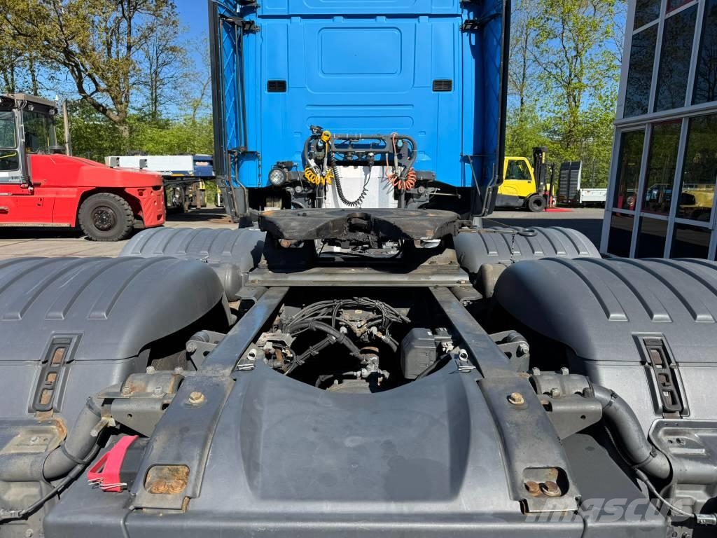 Scania R520 LA Naudoti vilkikai