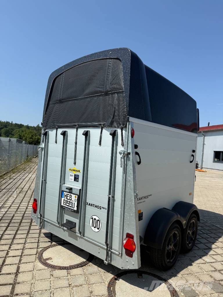 Humbaur Xanthos AERO 2700 Pferdeanhänger Dyretransport tilhenger
