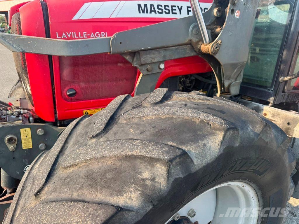 Massey Ferguson 6460 DYNA 6 Tractors