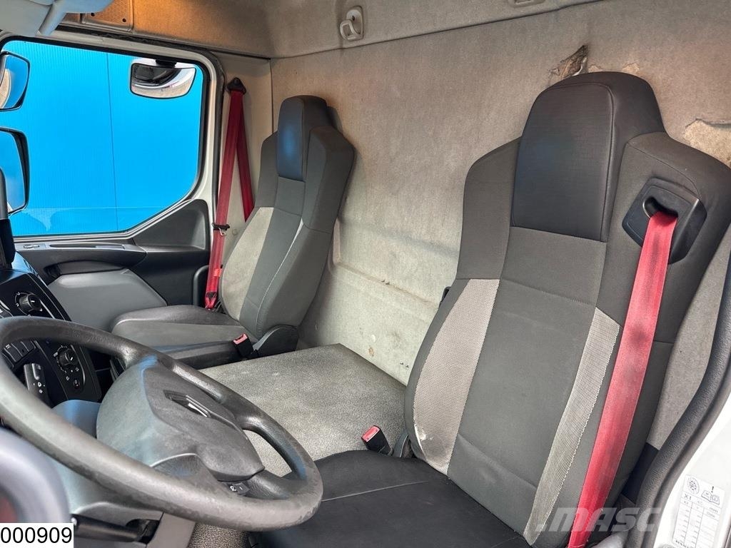 Renault D12 210 EURO 6, Dhollandia Bakwagens met gesloten opbouw