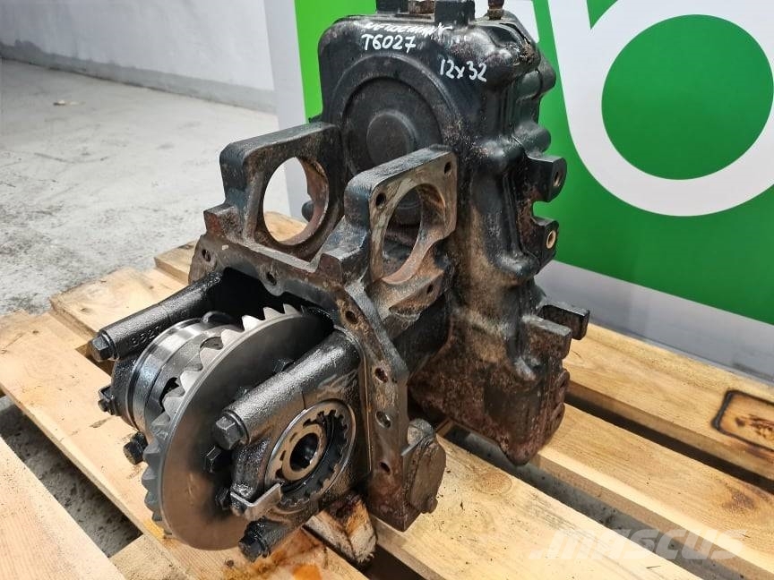 Weidemann T 6027 {12X32 Carraro 26.16} main transmission Μετάδοση κίνησης