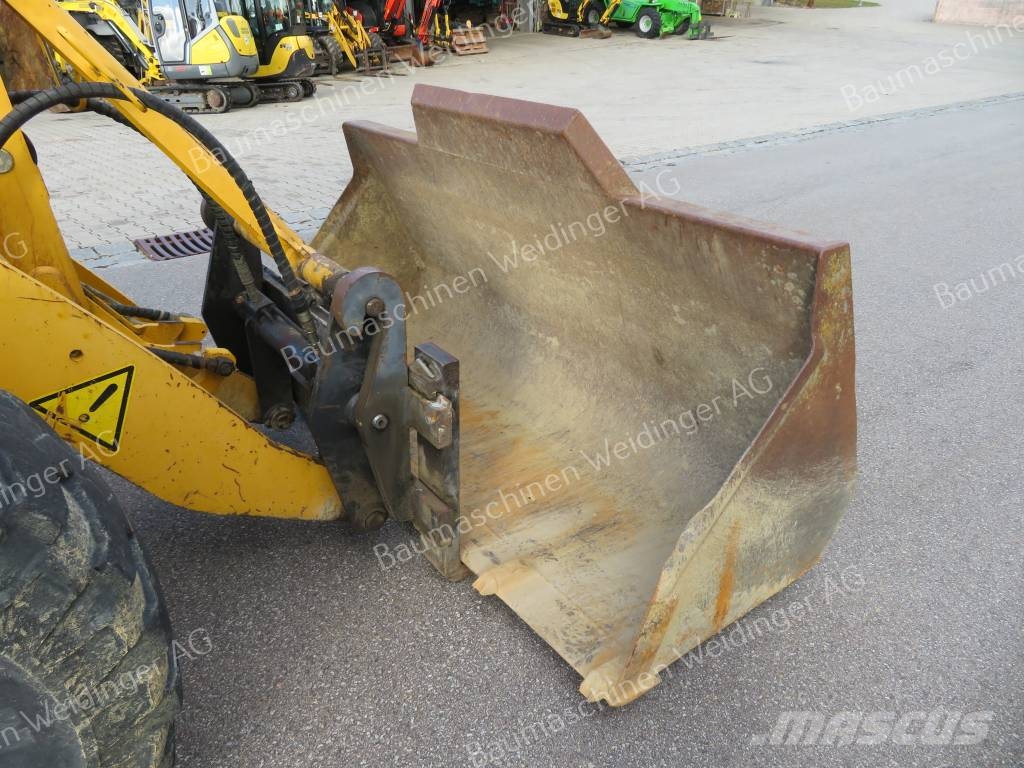 Kramer 620 Iekrāvēji uz riteņiem