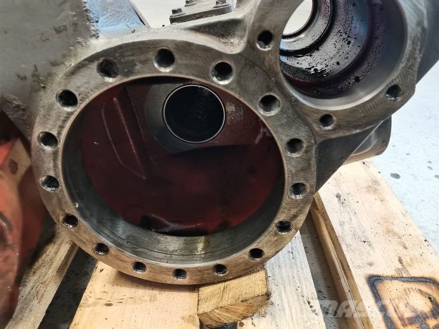 Volvo EW 160B axles 4472 417 059A} 軸