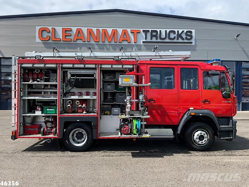 MAN TGL 14.250 Feuerwehr / materiaalwagen met Waterpom Camiones de bomberos