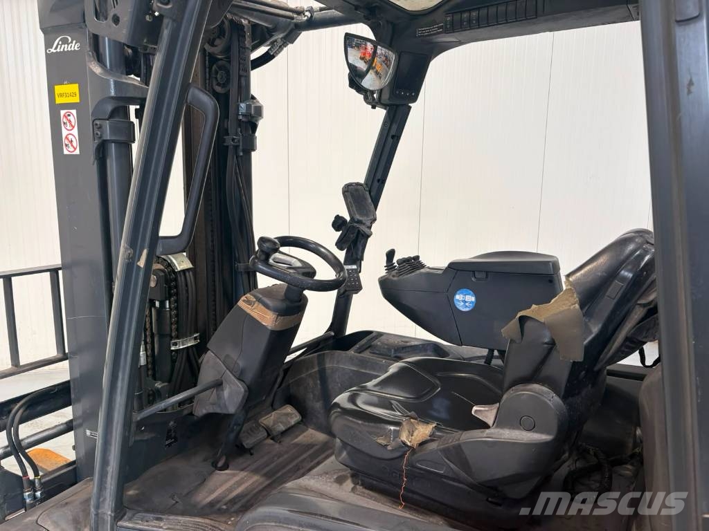 Linde E35L Chariots élévateurs électriques